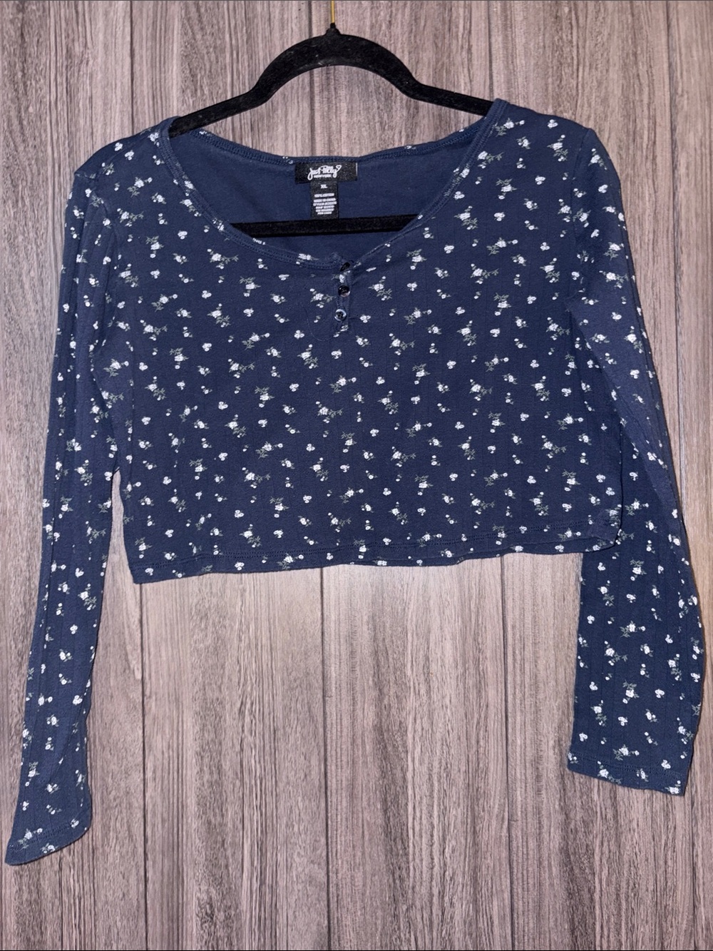 Just Polly Navy Cropped Long-Sleeve Floral Henley